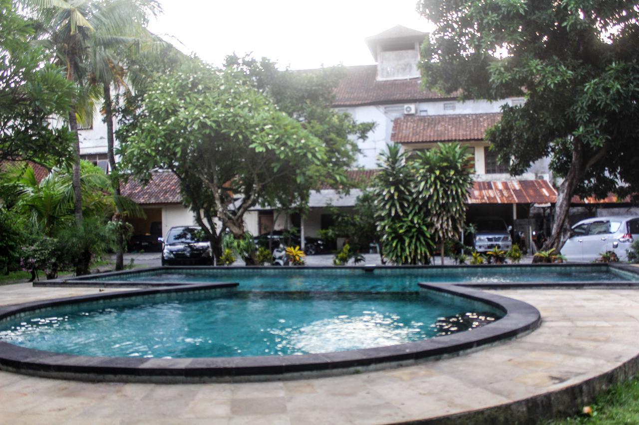 Budhi Beach Inn Kuta Lombok Buitenkant foto